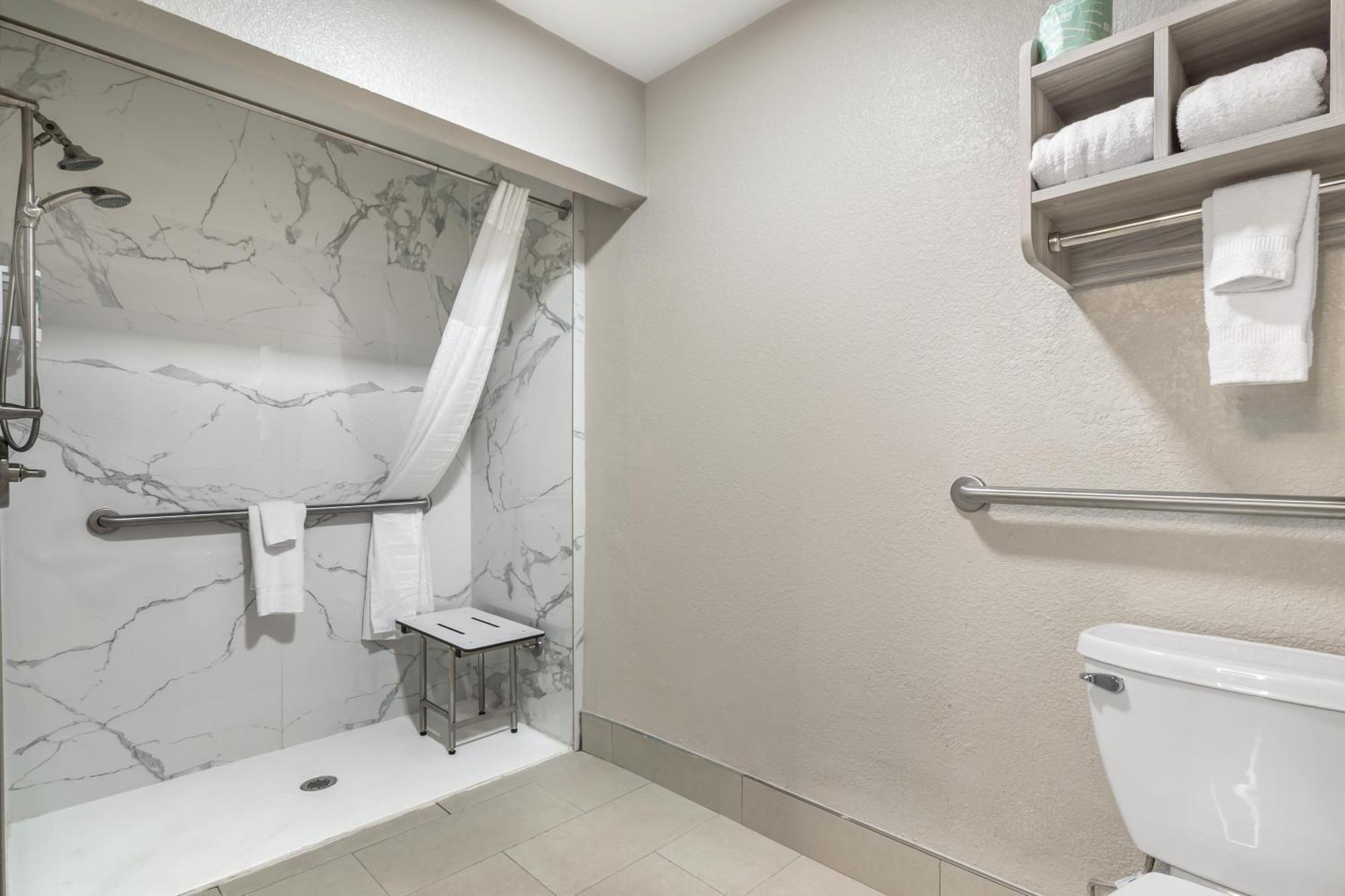 Best Western Wichita North Park City 外观 照片